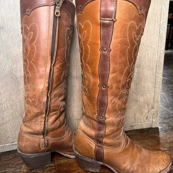 Corral Brown Leather Cowboy Boots - Picture 4 of 7